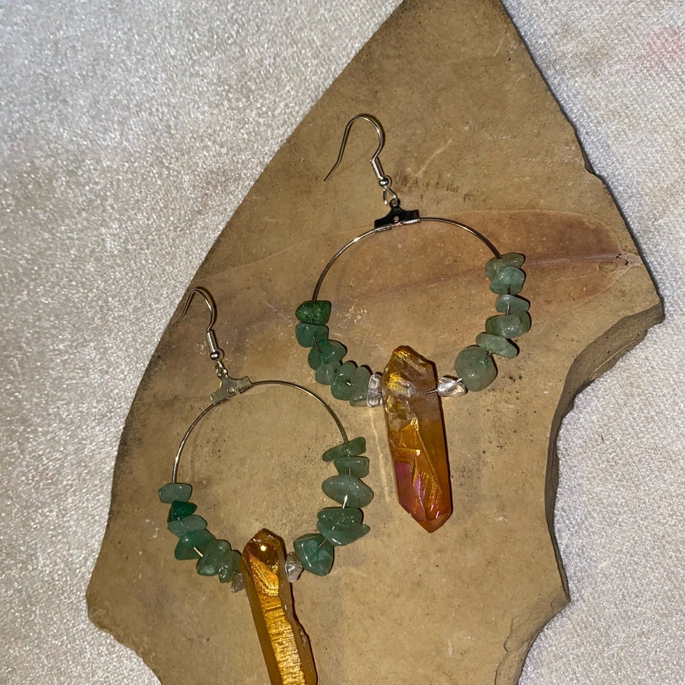 Hooped Stone Quarts Earrings